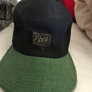 Obey black/ green corduroy snap back